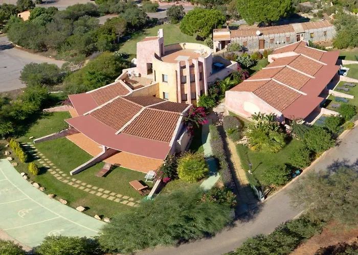 Il Borgo Di Porto Corallo 3*