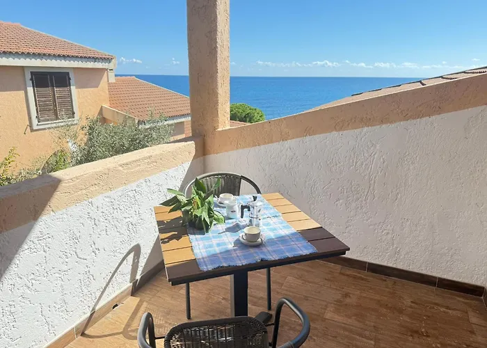 アパートホテル Il Borgo Di Porto Corallo