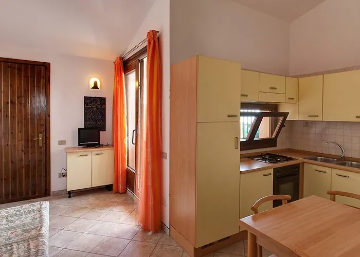 Il Borgo Di Porto Corallo Aparthotel