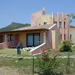 Il Borgo Di Porto Corallo 4*