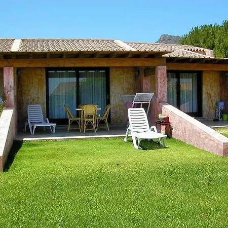 Il Borgo Di Porto Corallo Lägenhetshotell