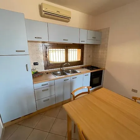 Il Borgo Di Porto Corallo
