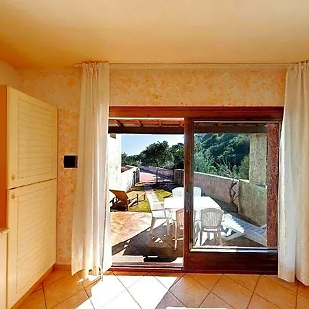 Aparthotel Il Borgo Di Porto Corallo