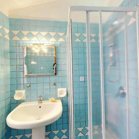 Aparthotel Il Borgo Di Porto Corallo