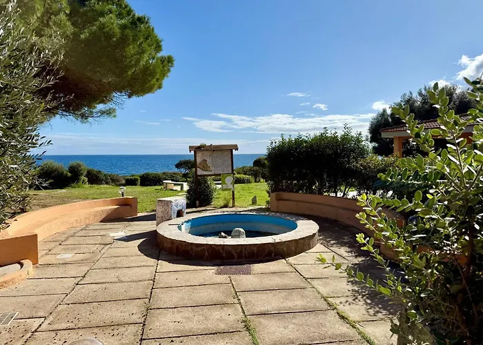 Il Borgo Di Porto Corallo Aparthotel