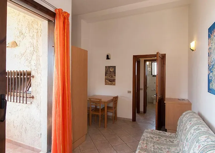 Il Borgo Di Porto Corallo Apart Otel